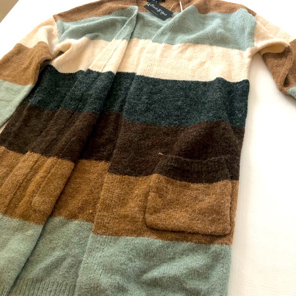 Blush & Vyne Love Tree cardigan - Picture 2 of 9